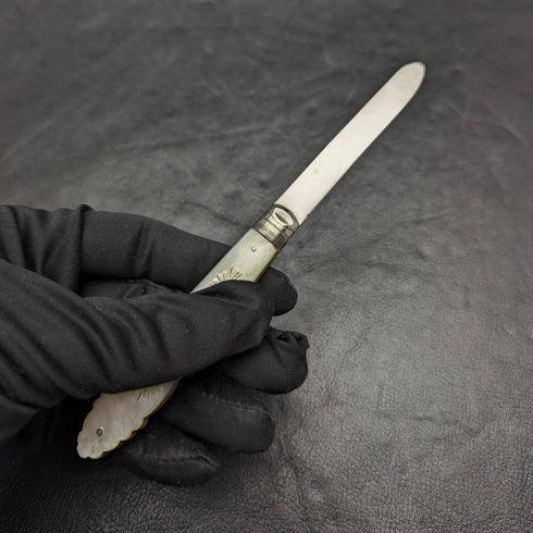 1912 British Antique White Pearl Shell Handle Pure Silver Blade Folding Pen Knife